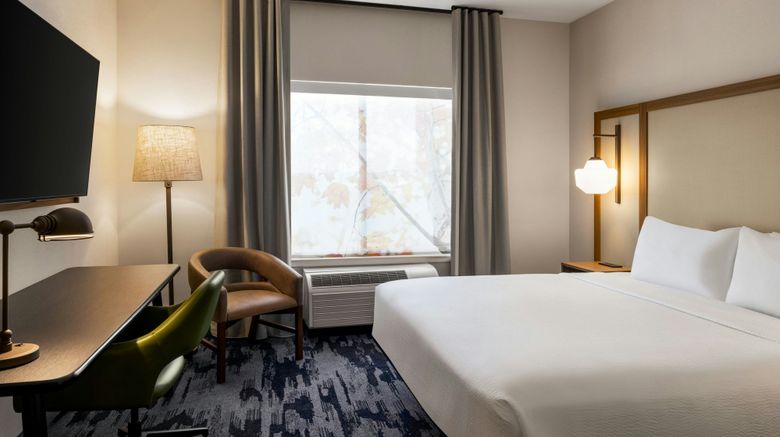 <b>Fairfield Inn & Suites Bethlehem Room</b>. Images powered by <a href="https://www.leonardoworldwide.com/" title="Leonardo Worldwide" target="_blank">Leonardo</a>.
