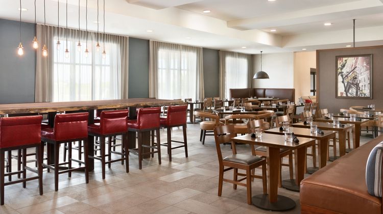Four Points by Sheraton Fargo Medical Center Restaurant