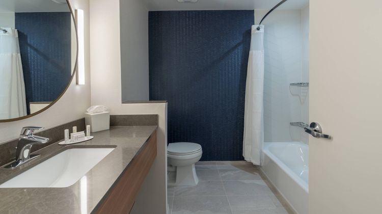 Fairfield Inn & Suites Gainesville I-75 Room