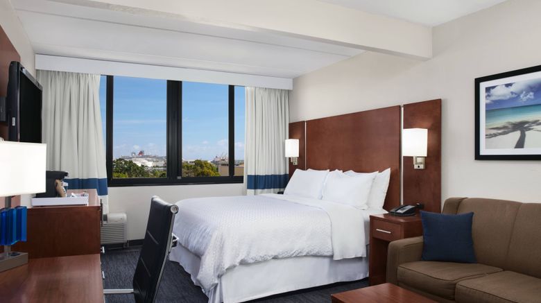 <b>Four Points by Sheraton Fort Lauderdale Room</b>. Images powered by <a href="https://www.leonardoworldwide.com/" title="Leonardo Worldwide" target="_blank">Leonardo</a>.