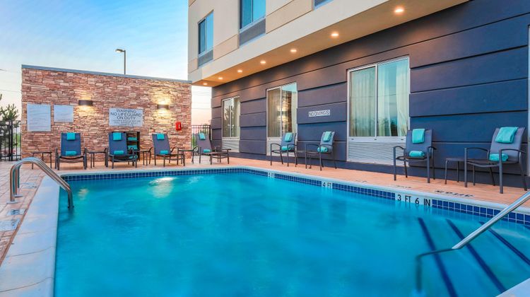 Fairfield Inn & Suites Snyder Pool