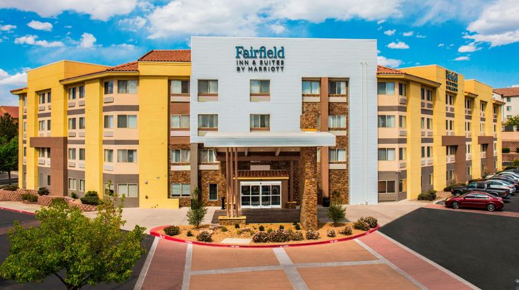 Fairfield Inn Albuquerque Airport Exterior