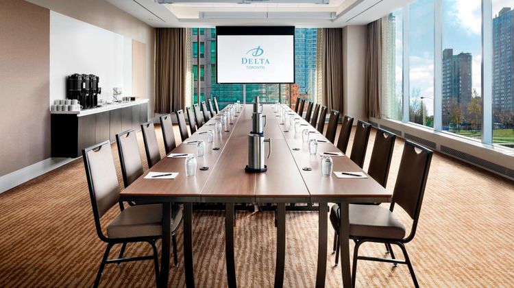 Delta Hotels by Marriott Toronto Meeting