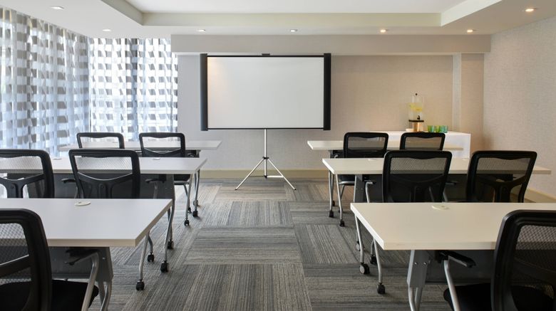 <b>Four Points by Sheraton Coral Gables Meeting</b>. Images powered by <a href="https://www.leonardoworldwide.com/" title="Leonardo Worldwide" target="_blank">Leonardo</a>.