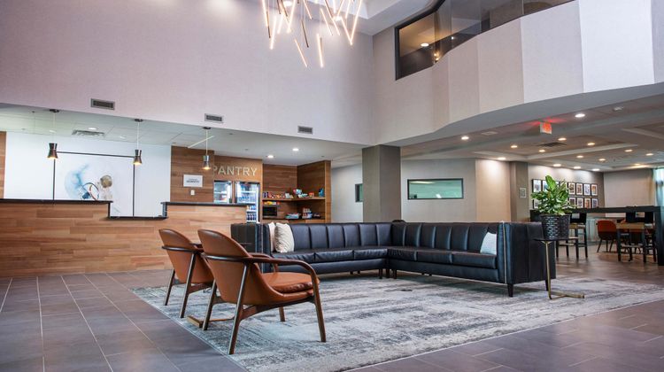 Four Points by Sheraton Appleton Lobby