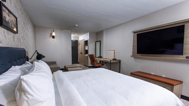 Four Points by Sheraton Appleton Room
