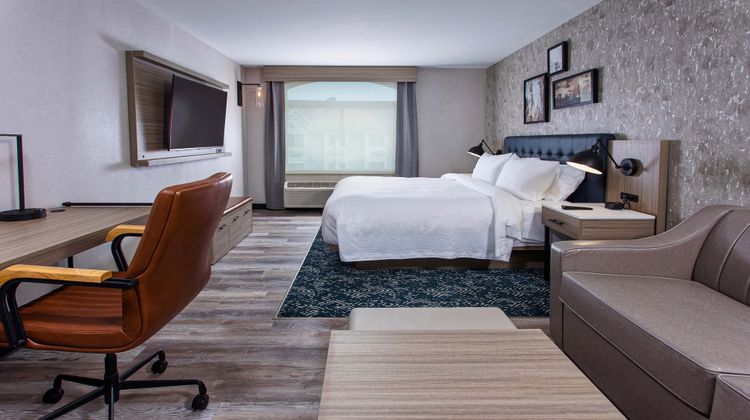 Four Points by Sheraton Appleton Room