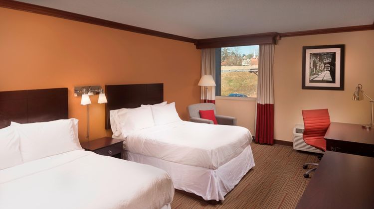 Four Points Asheville Downtown Room