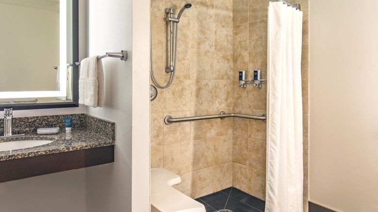 <b>Four Points by Sheraton Kalamazoo Room</b>. Images powered by <a href="https://www.leonardoworldwide.com/" title="Leonardo Worldwide" target="_blank">Leonardo</a>.