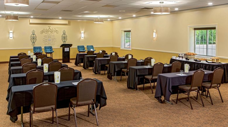 <b>Four Points by Sheraton Kalamazoo Meeting</b>. Images powered by <a href="https://www.leonardoworldwide.com/" title="Leonardo Worldwide" target="_blank">Leonardo</a>.