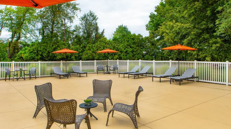 <b>Four Points by Sheraton Kalamazoo Pool</b>. Images powered by <a href="https://www.leonardoworldwide.com/" title="Leonardo Worldwide" target="_blank">Leonardo</a>.