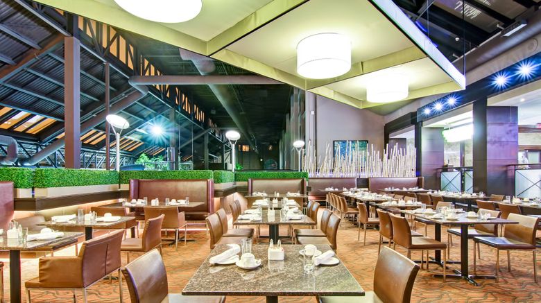 <b>Delta Hotels by Marriott Toronto East Restaurant</b>. Images powered by <a href="https://www.leonardoworldwide.com/" title="Leonardo Worldwide" target="_blank">Leonardo</a>.