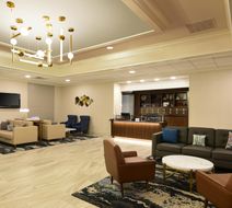 Four Points by Sheraton York Lobby