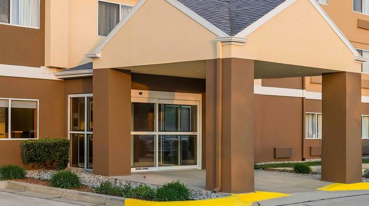 Fairfield Inn & Suites Holland Exterior