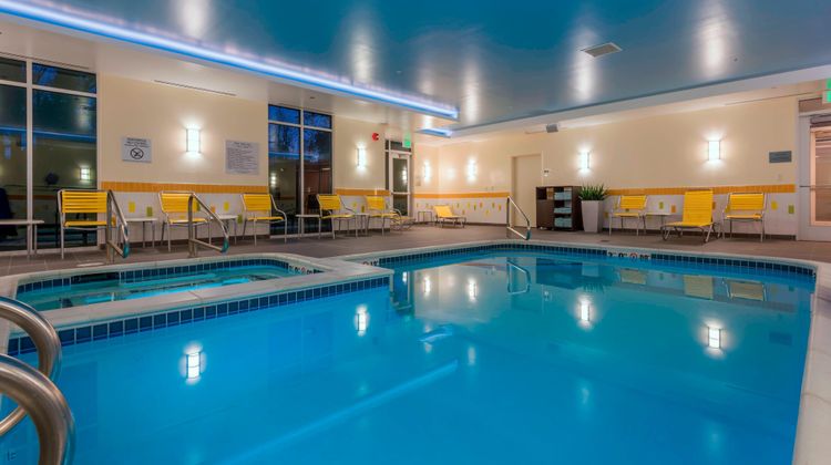 Fairfield Inn & Suites Afton Pool