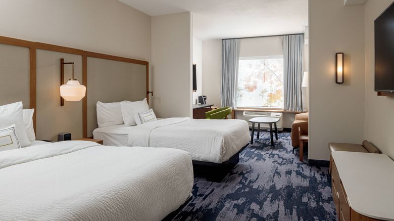 <b>Fairfield Inn & Suites Salina Suite</b>. Images powered by <a href="https://www.leonardoworldwide.com/" title="Leonardo Worldwide" target="_blank">Leonardo</a>.