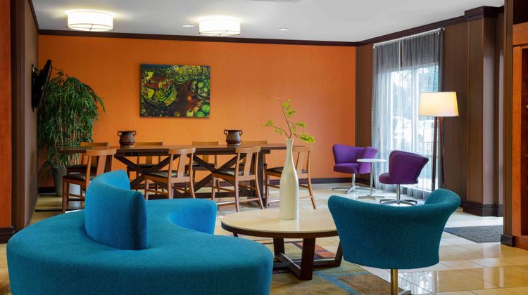 Fairfield Inn & Suites Augusta Lobby
