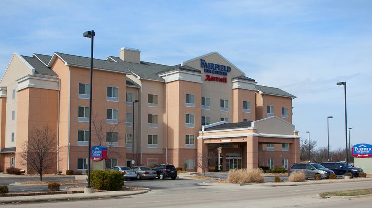 Fairfield Inn & Suites Rend Lake Exterior