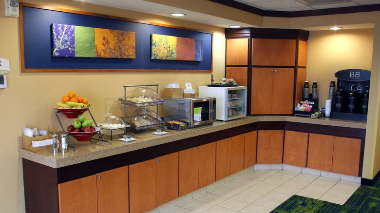 <b>Fairfield Inn & Suites Marion Restaurant</b>. Images powered by <a href="https://www.leonardoworldwide.com/" title="Leonardo Worldwide" target="_blank">Leonardo</a>.