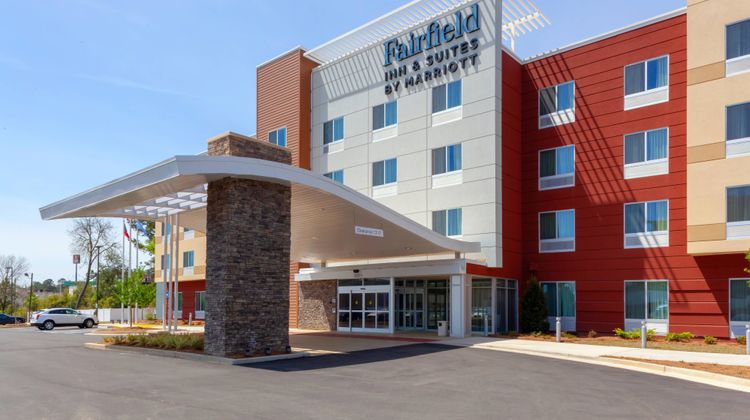 Fairfield Inn/Suites Washington Rd I-20 Exterior