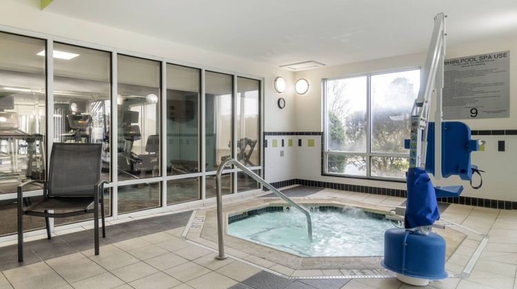 Fairfield Inn & Suites Commerce Recreation