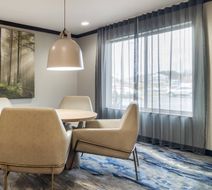 Fairfield Inn & Suites Commerce Lobby