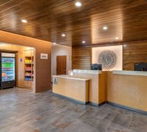 Fairfield Inn & Suites Helen Lobby
