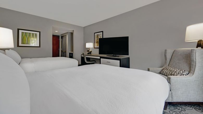 <b>Four Points by Sheraton Birmingham Room</b>. Images powered by <a href="https://www.leonardoworldwide.com/" title="Leonardo Worldwide" target="_blank">Leonardo</a>.