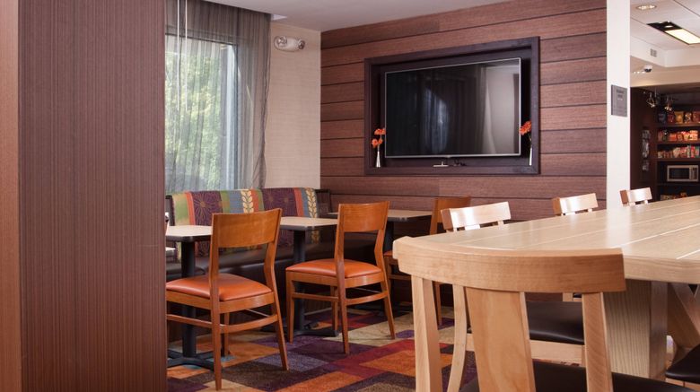 <b>Fairfield Inn Greenville-Spartanburg Air Restaurant</b>. Images powered by <a href="https://www.leonardoworldwide.com/" title="Leonardo Worldwide" target="_blank">Leonardo</a>.