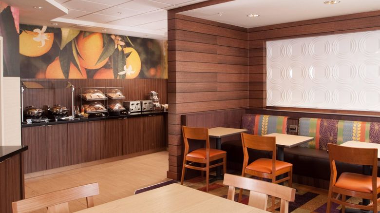 <b>Fairfield Inn Greenville-Spartanburg Air Restaurant</b>. Images powered by <a href="https://www.leonardoworldwide.com/" title="Leonardo Worldwide" target="_blank">Leonardo</a>.