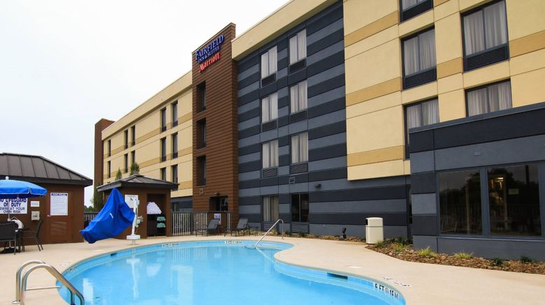 <b>Fairfield Inn & Suites Greenville Pool</b>. Images powered by <a href="https://www.leonardoworldwide.com/" title="Leonardo Worldwide" target="_blank">Leonardo</a>.