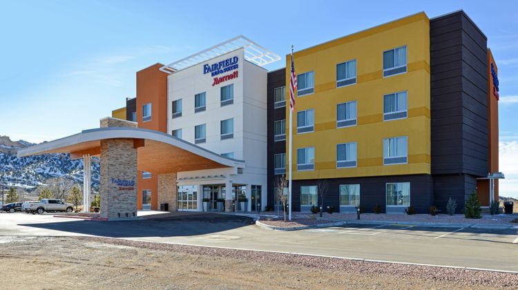 Fairfield Inn & Suites Gallup Exterior