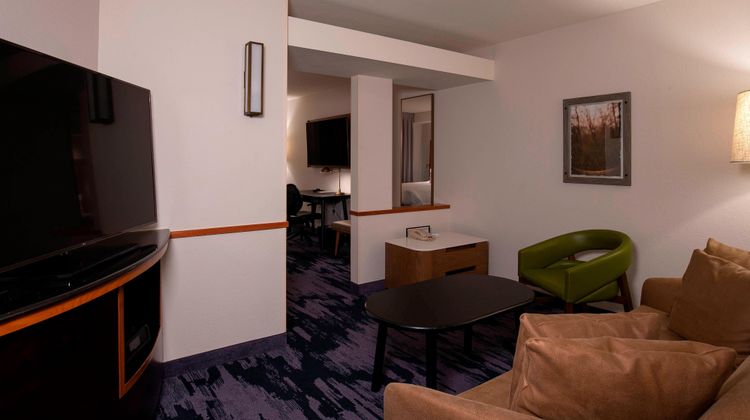 Fairfield Inn & Suites Venice Suite