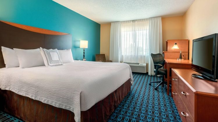 Fairfield Inn by Marriott Stevens Point Room