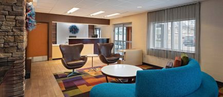 Fairfield Inn St. Louis Collinsville Lobby