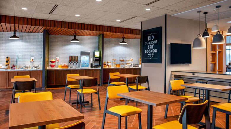 <b>Fairfield Inn & Suites Harrisburg West Restaurant</b>. Images powered by <a href="https://www.leonardoworldwide.com/" title="Leonardo Worldwide" target="_blank">Leonardo</a>.