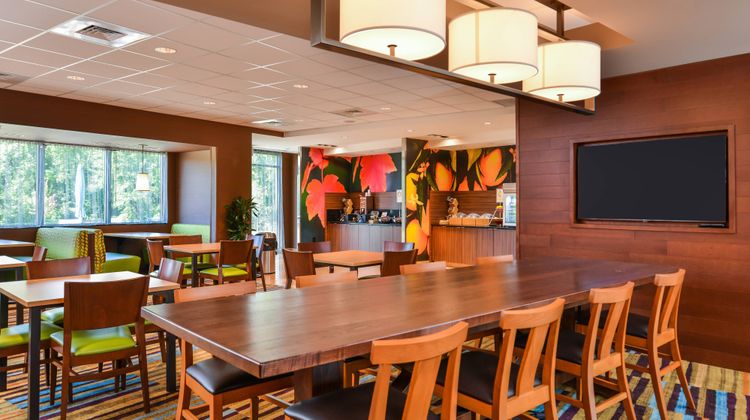 Fairfield Inn & Suites St. Joseph Restaurant