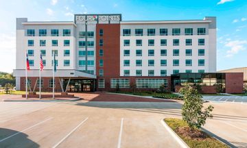 Four Points by Sheraton Energy Corridor