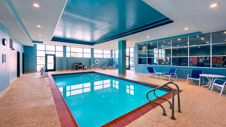Four Points by Sheraton Energy Corridor Pool