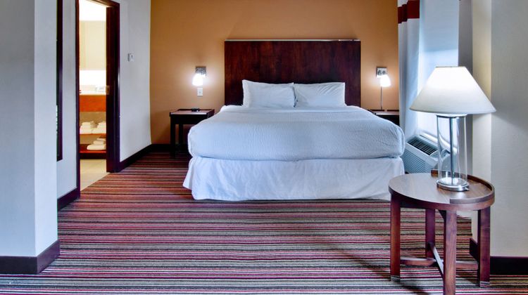 Four Points by Sheraton Nashville Arpt Room