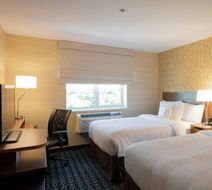 Fairfield Inn & Suites New York Queen Room