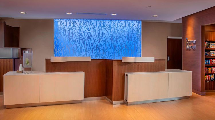 Fairfield Inn & Stse Harrisburg Intl Apt Lobby