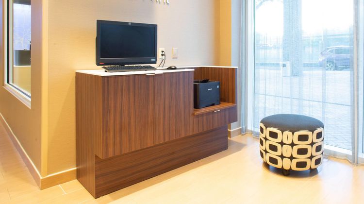 Fairfield Inn & Suites New York Queen Other