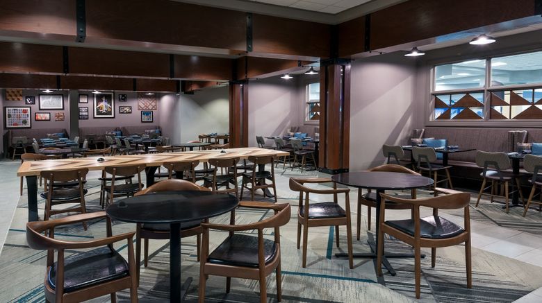 <b>Four Points by Sheraton Huntsville Arpt Restaurant</b>. Images powered by <a href="https://www.leonardoworldwide.com/" title="Leonardo Worldwide" target="_blank">Leonardo</a>.