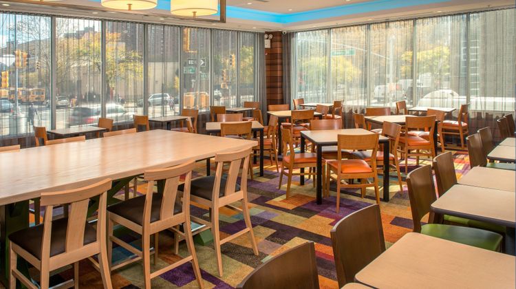 Fairfield Inn/Suites New York Manhattan Restaurant