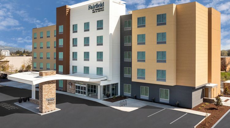 Fairfield Inn & Suites Rohnert Park Exterior