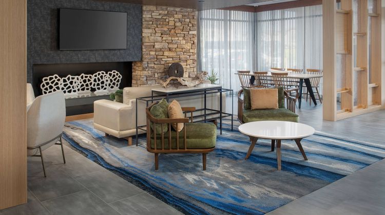 Fairfield Inn & Suites Rohnert Park Lobby