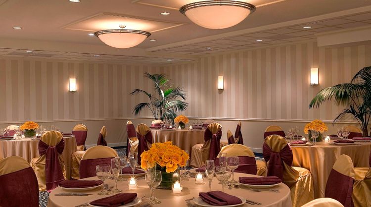 Four Points by Sheraton Wakefield Boston Meeting