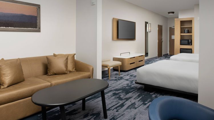 Fairfield Inn & Suites Rohnert Park Suite