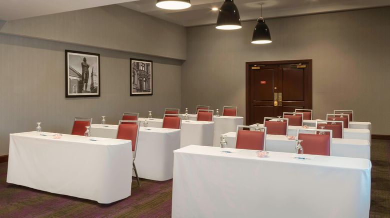 <b>Four Points Sheraton Boston Logan Arpt Meeting</b>. Images powered by <a href="https://www.leonardoworldwide.com/" title="Leonardo Worldwide" target="_blank">Leonardo</a>.